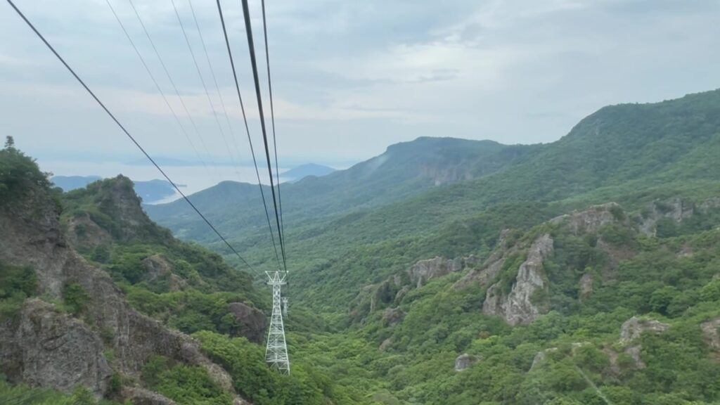 寒霞渓ロープウェイで山頂へ