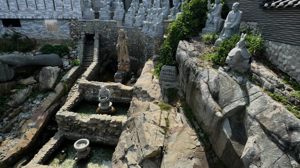 海東龍宮寺 龍文橋