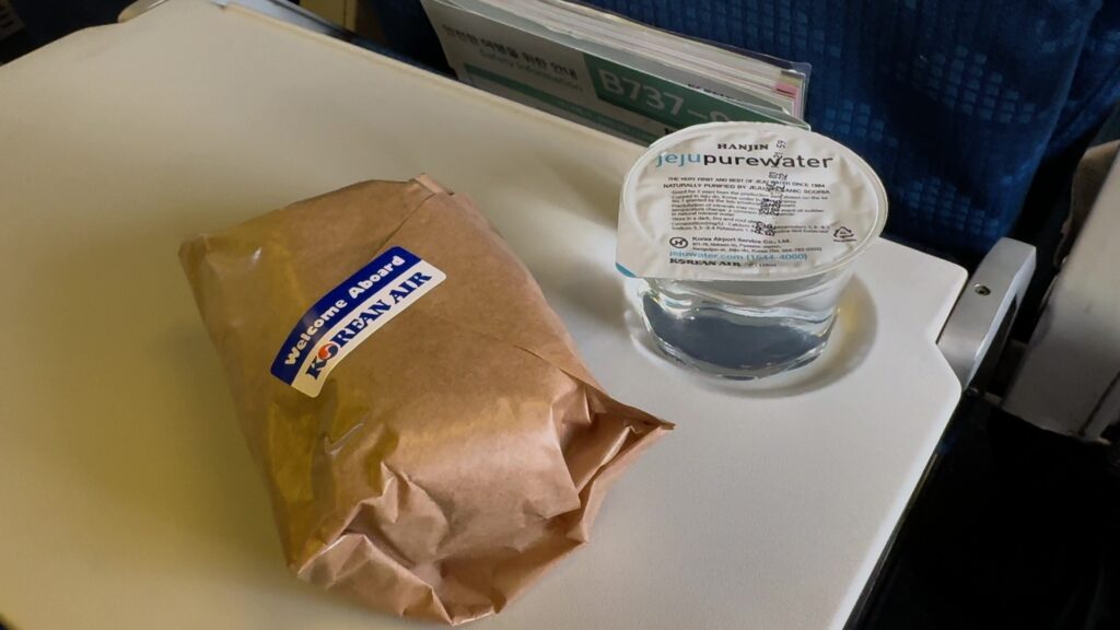 大韓航空釜山福岡の機内食