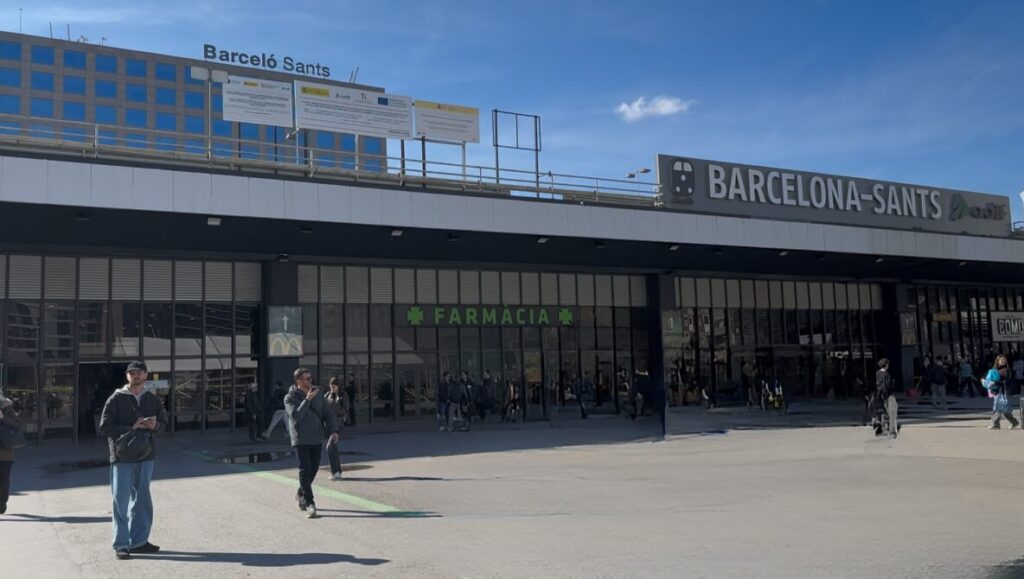 バルセロナサンツ駅